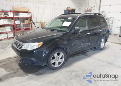 2010 Subaru Forester 2.5X Premium z USA, uszkodzony, nr VIN JF2SH6CC7AH907603